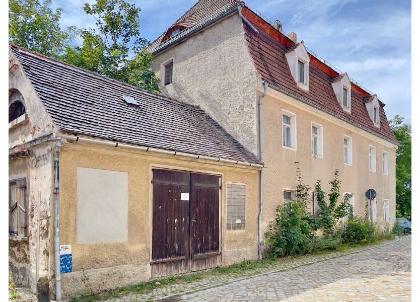 Haus zum Kaufen in Königsbrück 79.000 € 250 m²
