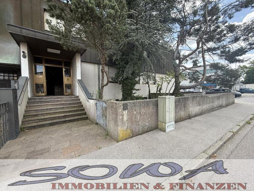 Großzügige Lagerhalle mit Büro-Lagerräumen und einem großzügien Wohnhaus in Gaimersheim - Nähe Westpark! - Ein Objekt von Ihrem Immobilienpartner SOWA Immobilien und Finanzen zimmer