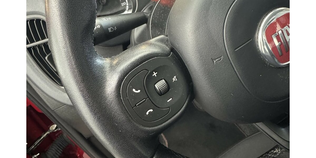 Fiat Panda Cross Red 1.0 Hybrid 1.Hand Neuwertig! 38.820 km 11.740 &euro; Lich 35423