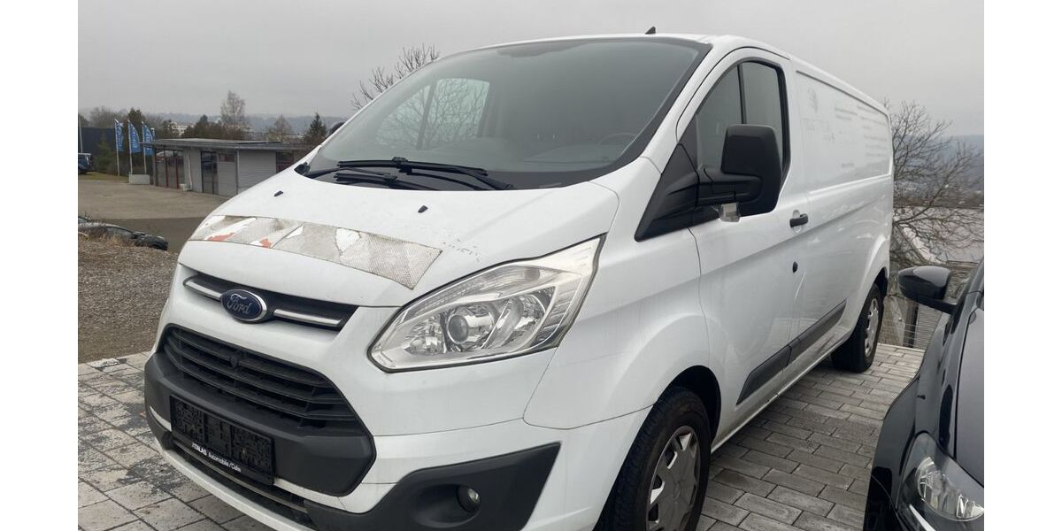 Ford Transit Custom 218.000 km 8.800 &euro; Calw 75365
