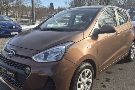 Hyundai i10 24.900 km 9.490 &euro; Zella-Mehlis 98544