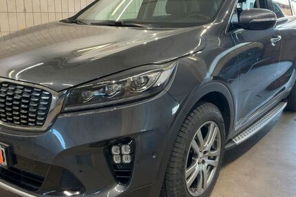 Kia Sorento 77.435 km 23.990 &euro; Schwallungen 98590