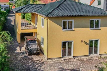 Wohnen im Grünen mit Wassernähe - Traumhaus mit Potenzial zur Zweiteilung