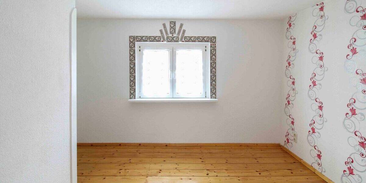 Reihenmittelhaus Zwickau Schedewitz - 3 Zimmer, 80 m&sup2;, 76.000&euro; | Angebot:26584848