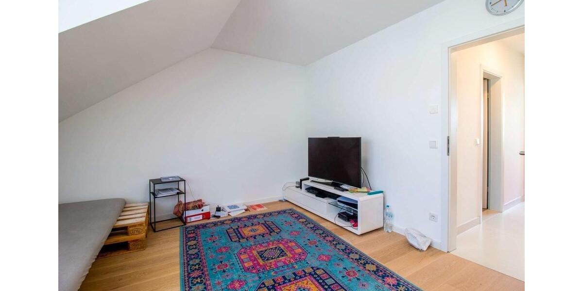 -Provisionsfrei- Schönes 6-Zimmer-Reihenhaus in Hattersheim 6 zimmer