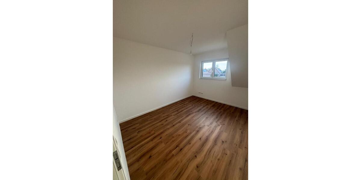 Einfamilienhaus Leese - 4 Zimmer, 106 m&sup2;, 1.200&euro; | Angebot:26334904