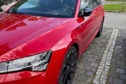 Skoda Superb 83.000 km 27.499 € Birkenwerder 16547