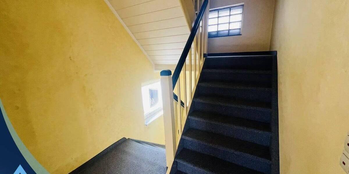 Doppelhaushälfte Tangermünde - 9 Zimmer, 170 m&sup2;, 219.000&euro; | Angebot:25928525