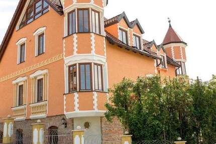 Haus Schnaittach - 9 Zimmer, 212 m&sup2;, 648.000&euro; | Angebot:27151164