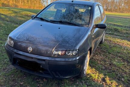 Fiat Punto 196.000 km 1.650 &euro; Baumholder 55774