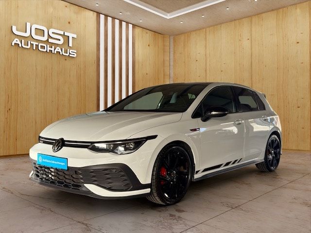 VW Golf 24.720 km 39.950 &euro; Arnsberg 59823