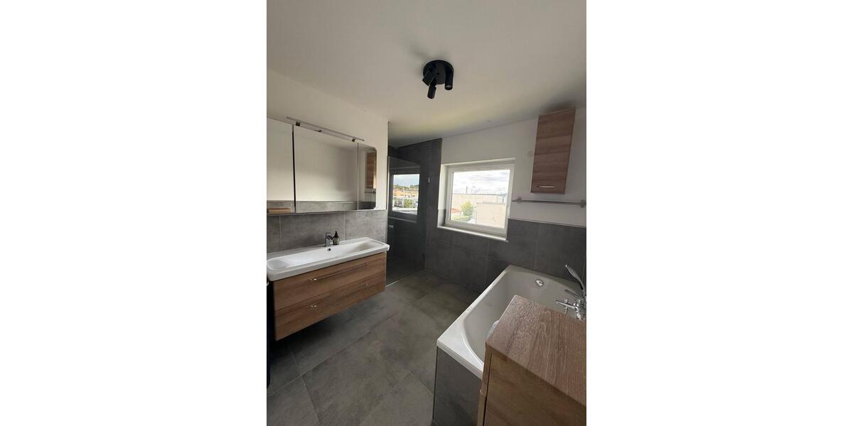 Etagenwohnung Fulda Kohlhaus - 3 Zimmer, 87 m&sup2;, 340.000&euro; | Angebot:26868818