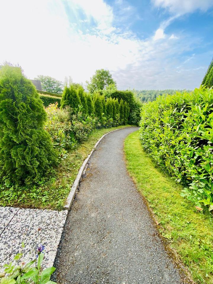 Ein ganzes Haus mit Garten zur Miete einer Wohnung! Vermietung.