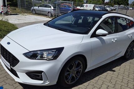 Ford Focus 132.935 km 12.999 &euro; Wolfsburg 38446