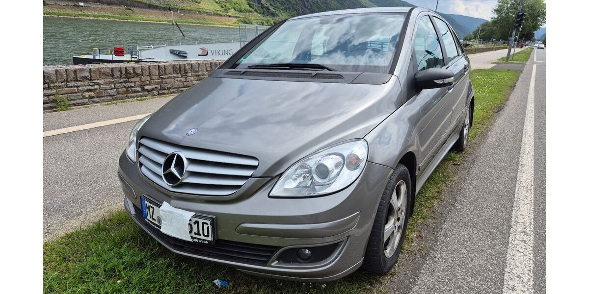 Mercedes-Benz B 200 211.000 km 2.100 &euro; Niederheimbach 55413