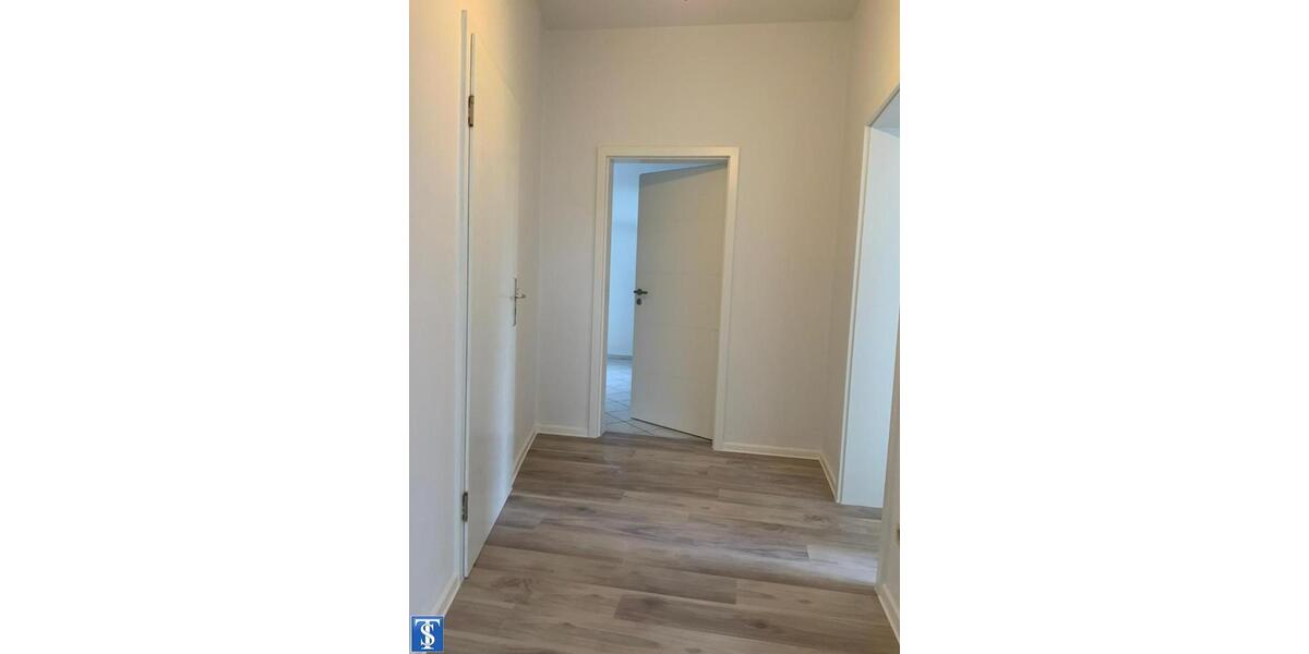 Etagenwohnung Plauen Bahnhofsvorstadt - 2 Zimmer, 67 m&sup2;, 375&euro; | Angebot:26550236