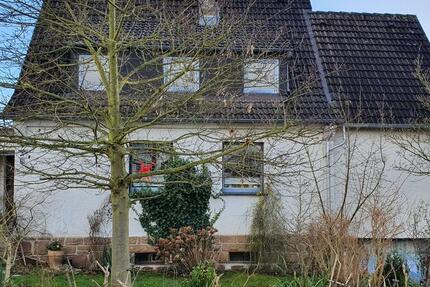 Einfamilienhaus mit bewohnbarem Gartenhaus in ruhiger Lage 8 zimmer