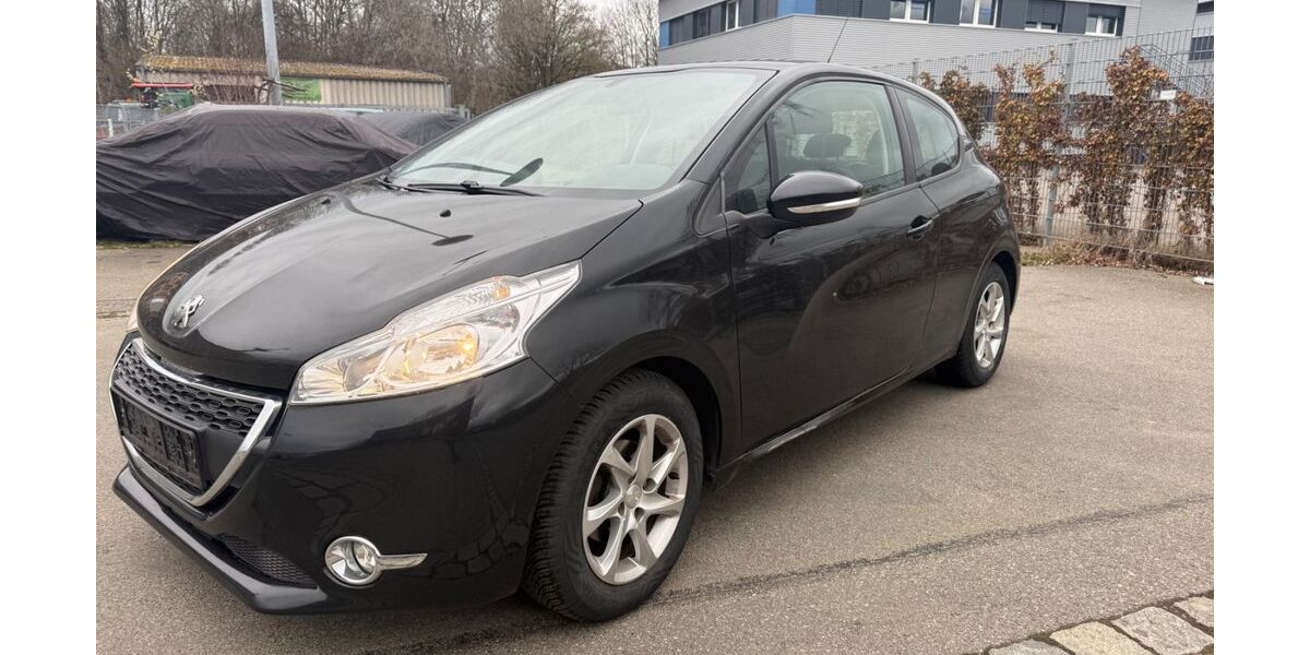 Peugeot 208 180.000 km 2.690 &euro; Friedrichshafen 88045