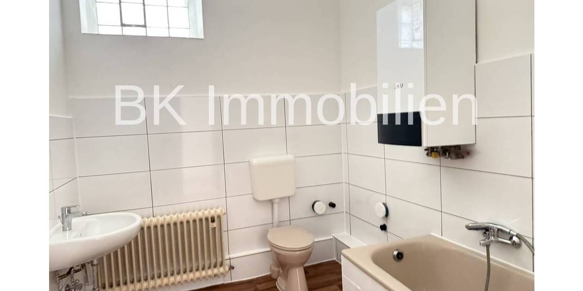 Etagenwohnung Duisburg / Alt-Hamborn Alt-Hamborn - 3 Zimmer, 96 m&sup2;, 850&euro; | Angebot:26343709