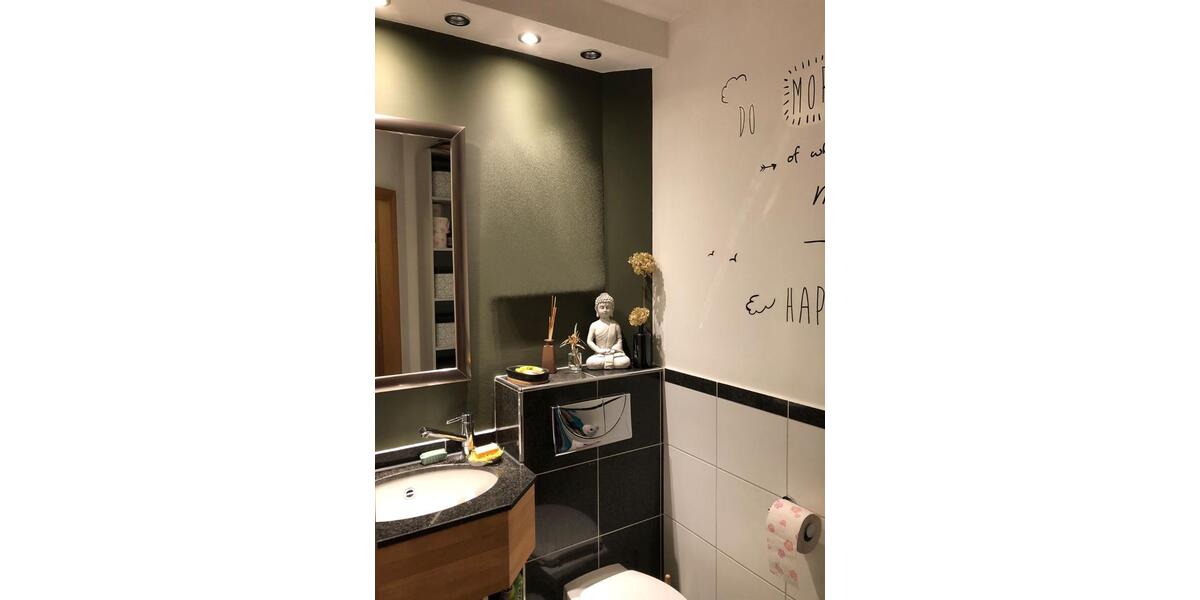 Reihenhaus Kaiserslautern - 6 Zimmer, 180 m&sup2;, 1.785&euro; | Angebot:26412163