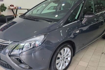 Opel Zafira 181.085 km 7.990 &euro; Recklinghausen 45661