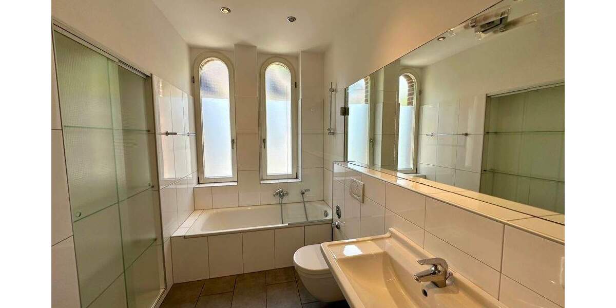 Mehrfamilienhaus, Wohnhaus Krefeld Cracau - 1 Zimmer, 496 m&sup2;, 1.650.000&euro; | Angebot:25266744