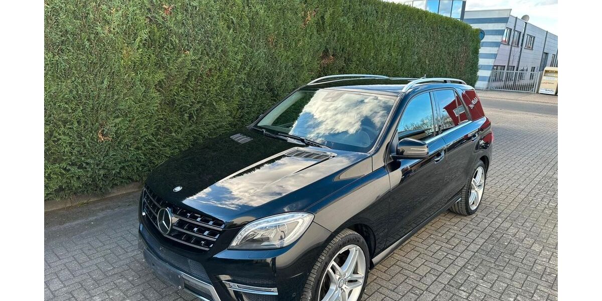 Mercedes-Benz ML 350 218.950 km 19.099 &euro; Jüchen 41363