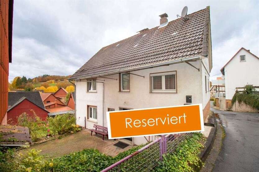 Haus zum Kaufen in Sontra 79.000 € 145 m²