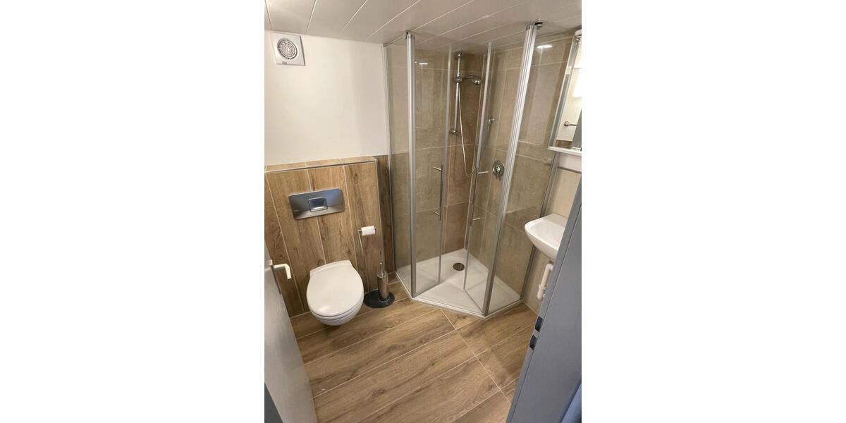Etagenwohnung Schnaittach - 5 Zimmer, 160 m&sup2;, 1.000&euro; | Angebot:26398619