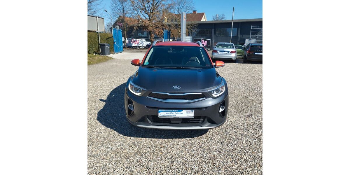 Kia Stonic 118.000 km 12.669 &euro; Kiel 24146
