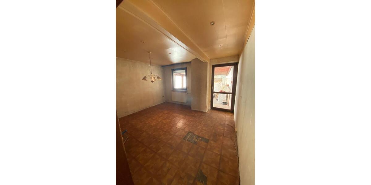 Reihenhaus Blieskastel - 4 Zimmer, 70 m&sup2;, 63.000&euro; | Angebot:26820702