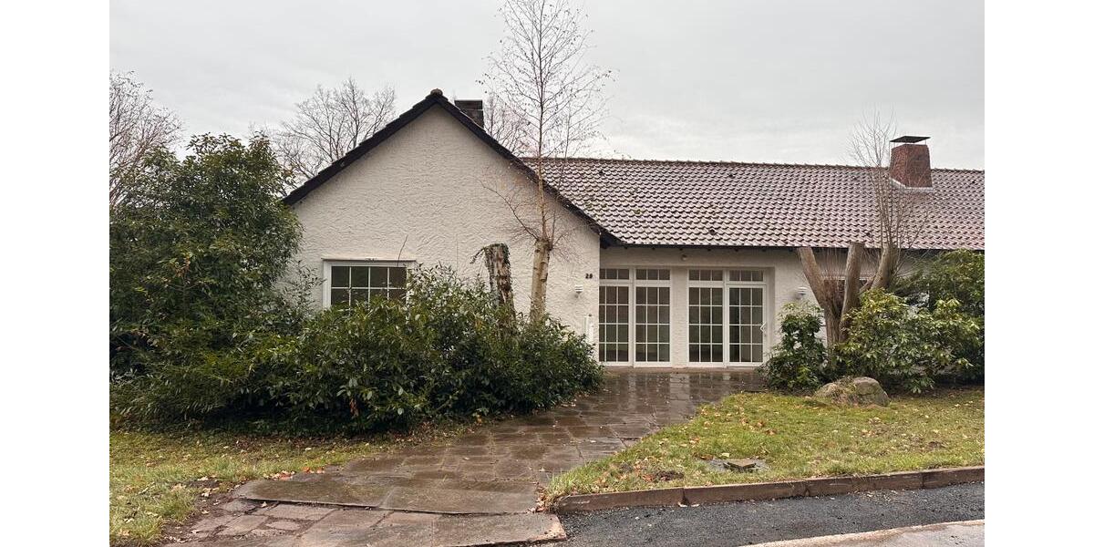 Einfamilienhaus Lage - 9 Zimmer, 280 m&sup2;, 498.000&euro; | Angebot:24978025