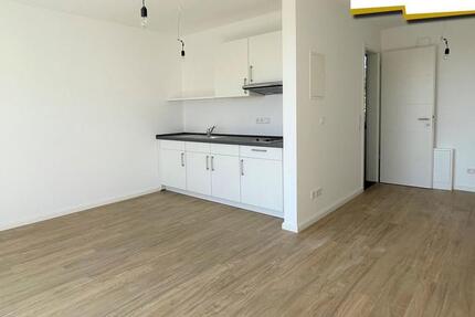 Moderne Single Wohnung mit Terrasse!