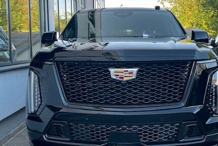 Cadillac Escalade 4.800 km 159.800 &euro; München 81677