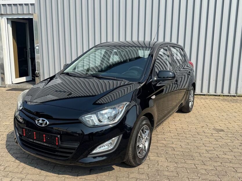 i20