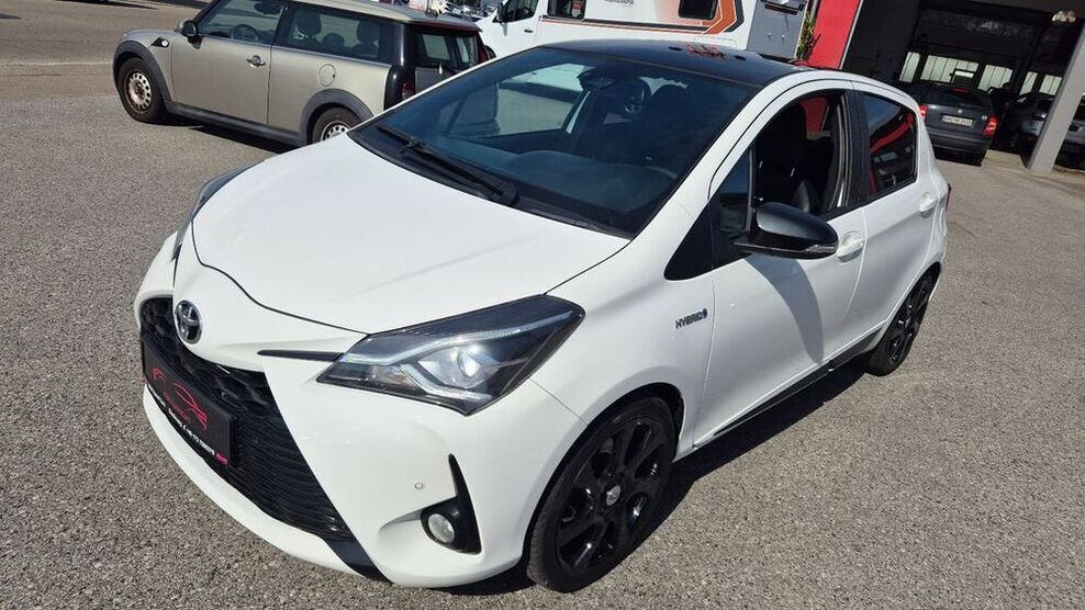 Yaris