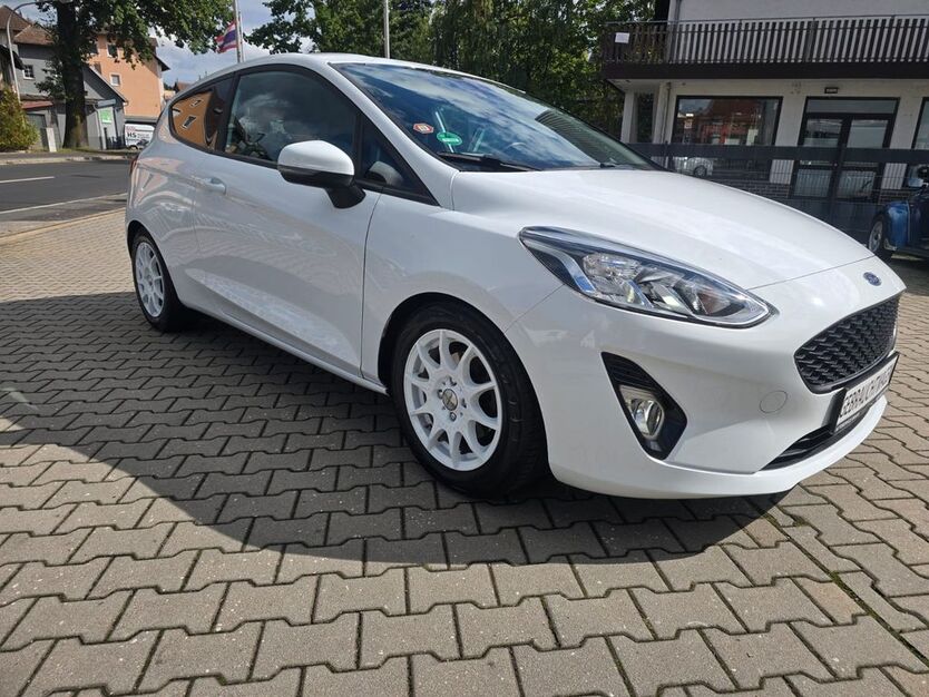Ford Fiesta 69.000 km 10.900 € Poppenricht 92284