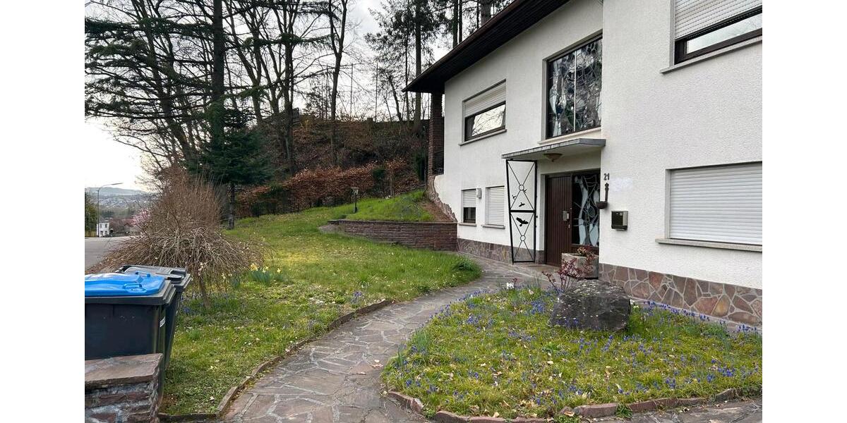 Einfamilienhaus Merzig - 8 Zimmer, 199 m&sup2;, 1.960&euro; | Angebot:26162579
