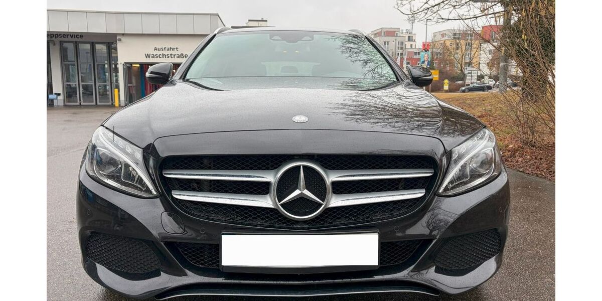 Mercedes-Benz C 220 135.700 km 18.499 &euro; Schlaitdorf 72667