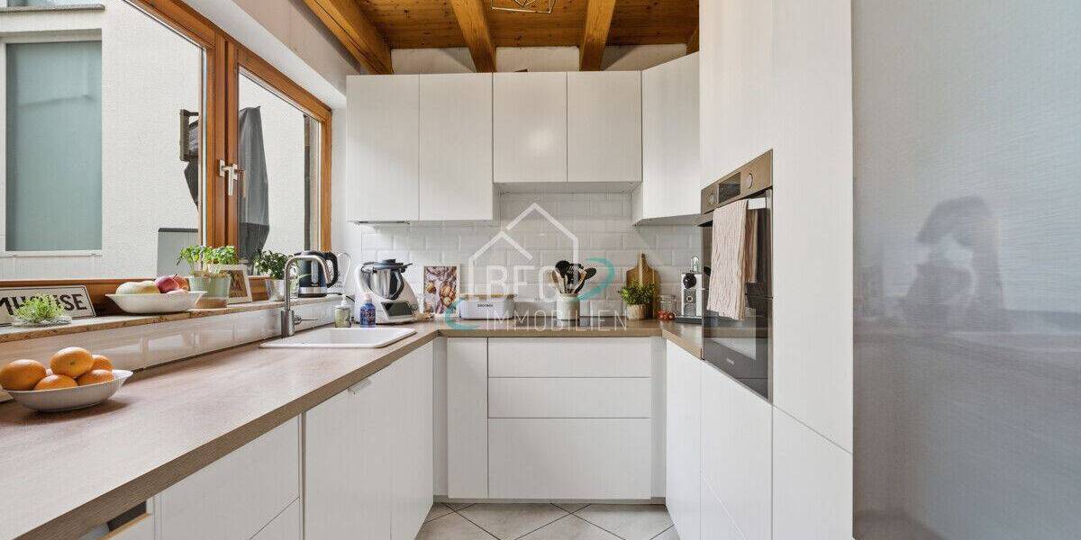 Mehrfamilienhaus, Wohnhaus Stuttgart / Sillenbuch Sillenbuch - 6 Zimmer, 161 m&sup2;, 689.000&euro; | Angebot:26833944