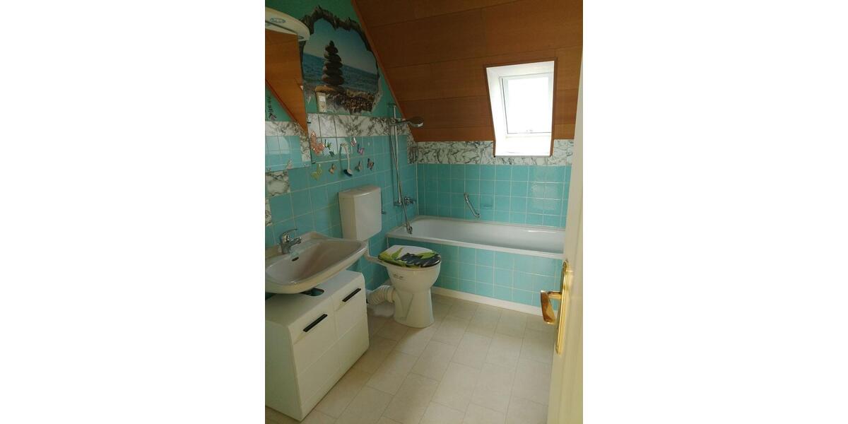 Einfamilienhaus Bad Hersfeld - 6 Zimmer, 131 m&sup2;, 215.000&euro; | Angebot:26429586
