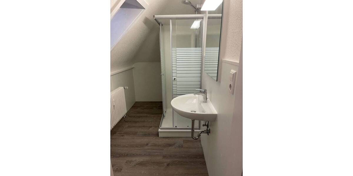 Mehrfamilienhaus, Wohnhaus Sankt Georgen im Schwarzwald Stadtgebiet - 1 Zimmer, 299.000&euro; | Angebot:26229048