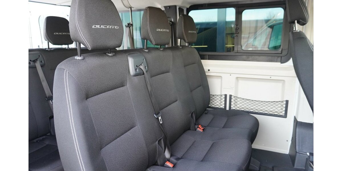 Fiat Ducato Kombi L1H1 140 / 9-Sitzer / Klima hinten 60.032 km 27.965 &euro; Münchenbernsdorf 07589