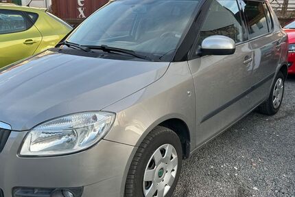 Skoda Fabia 121.900 km 3.999 &euro; Frohburg 04654