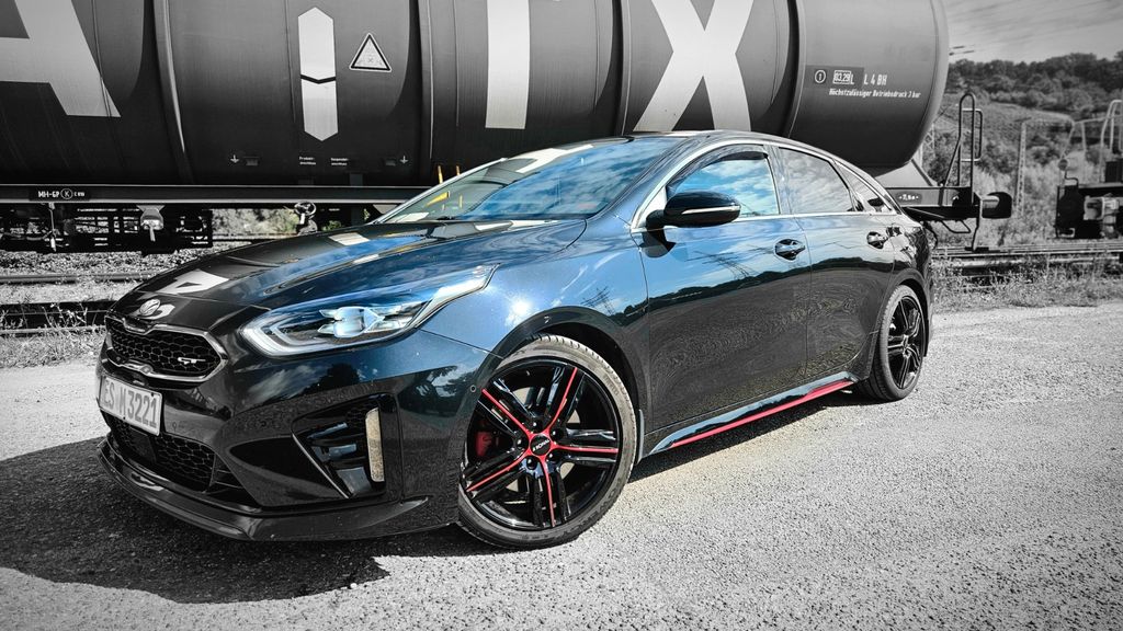 Kia pro ceed / ProCeed 96.000 km 21.000 &euro; Plochingen 73207