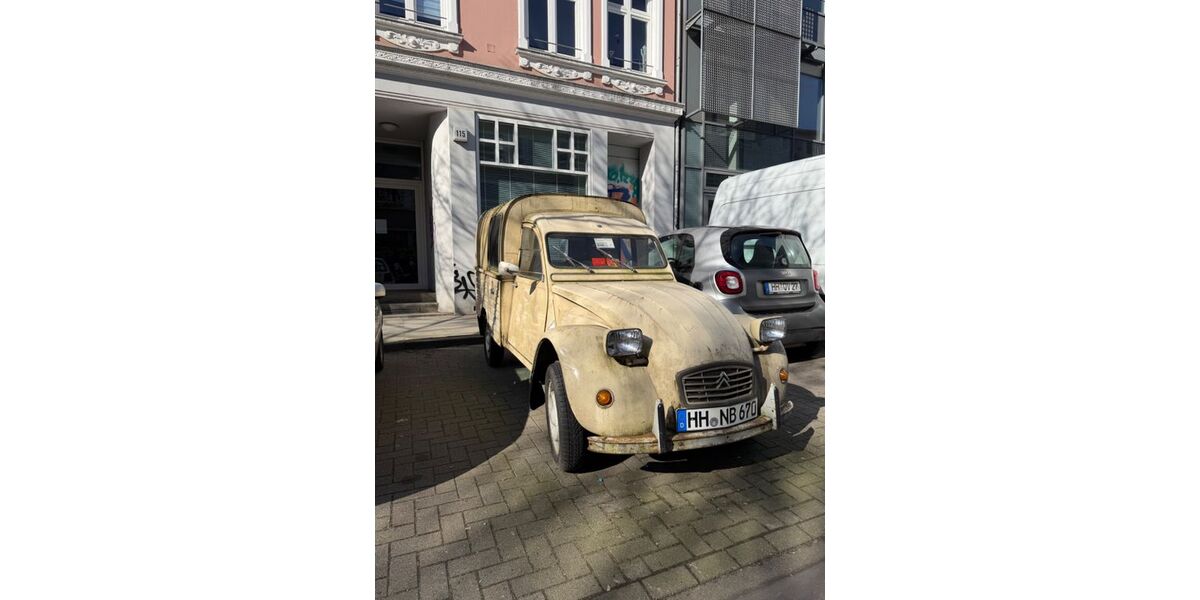 Citroen 2 CV 60.000 km 7.900 &euro; Hamburg 20357