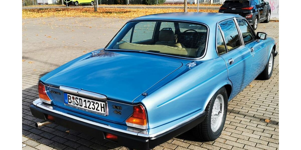 Jaguar XJ 87.000 km 12.000 &euro; Berlin 12157
