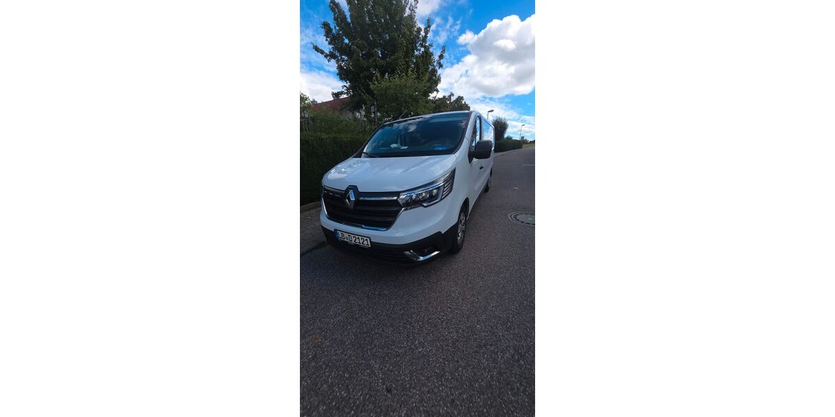 Renault Trafic 68.000 km 24.000 &euro; Bietigheim-Bissingen 74321