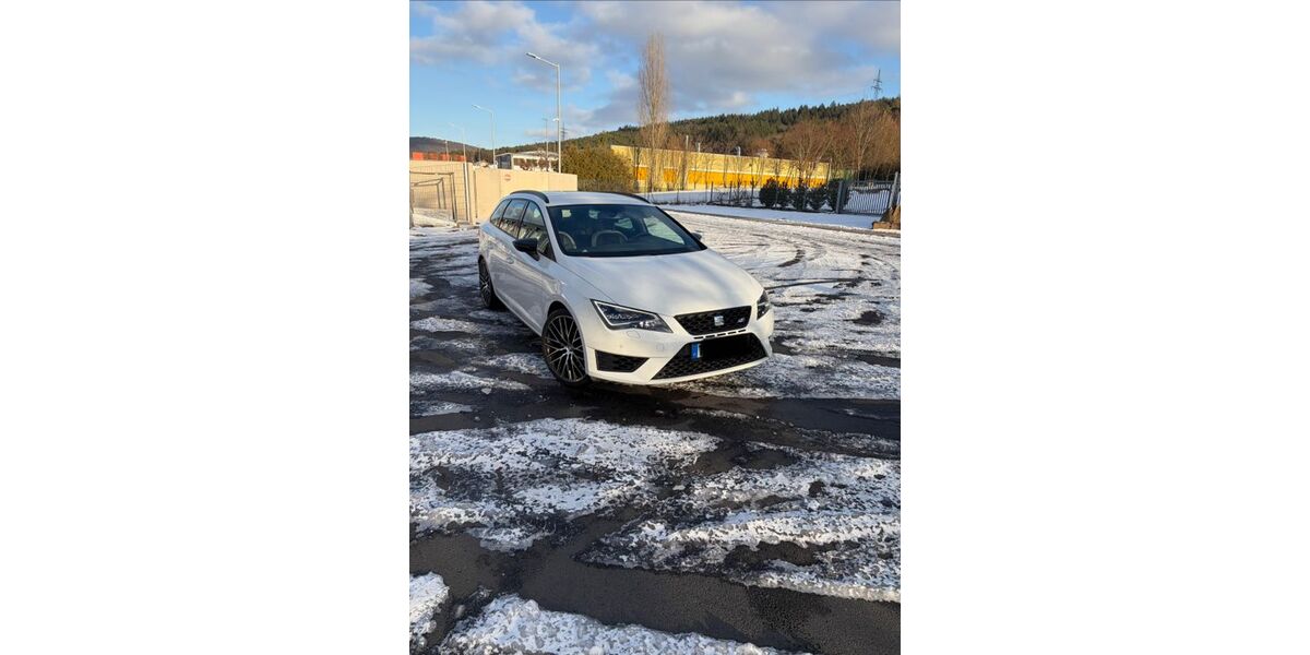 Seat Leon 84.500 km 17.999 &euro; Wertheim 97877