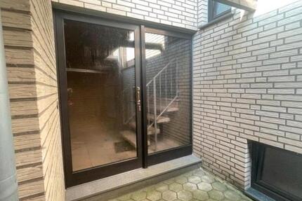 Haus Beckum - 6 Zimmer, 180 m&sup2;, 1.800&euro; | Angebot:27614842